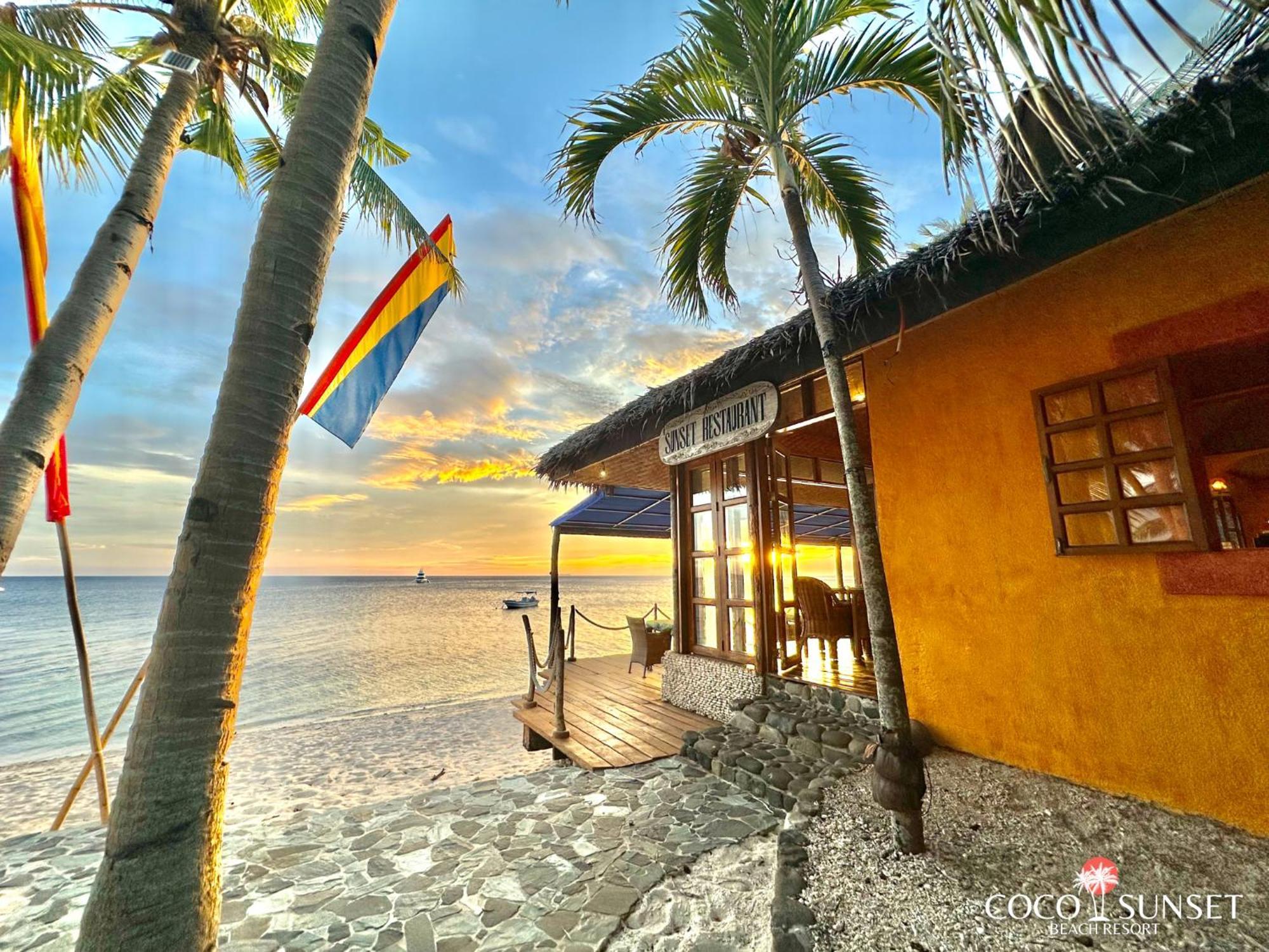 Resort Coco Grove Resort, Island