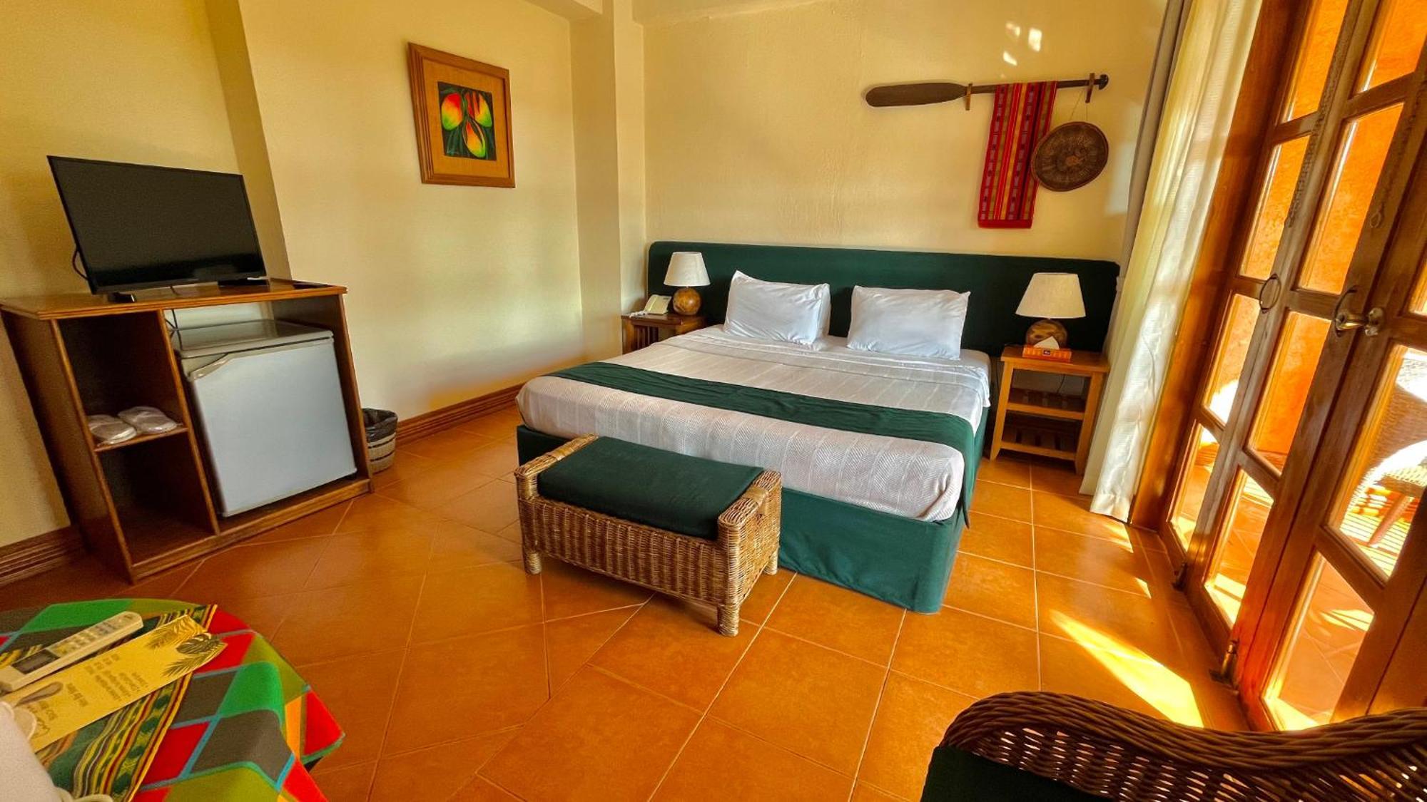 Resort Coco Grove Resort, Island
